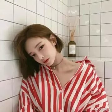 挨及皇后秘史